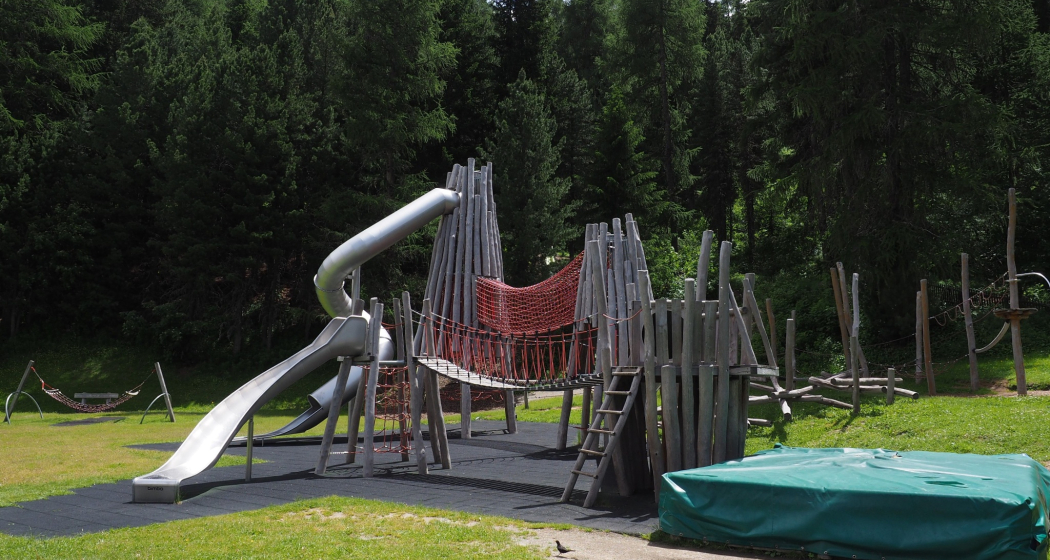 Kinderspielplatz Via da l'Ova Cotschna (oua_620280669_image)