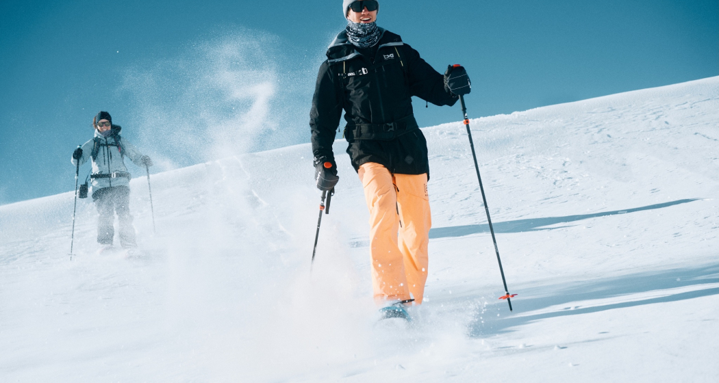 Schneeschuhlaufen am Segnesboden in Flims Laax.