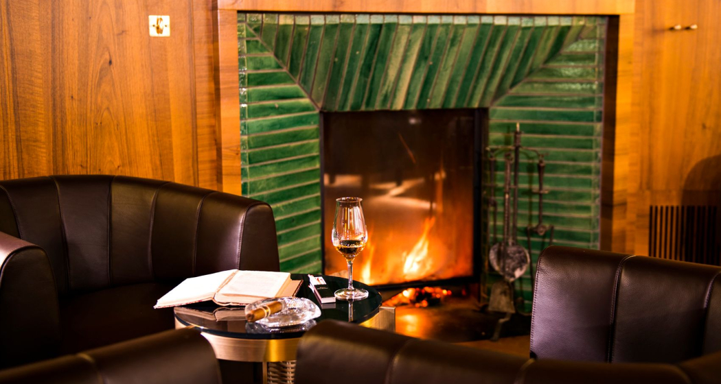 Hotel Waldhaus - Bar und Fumoir (oua_621703435_image)