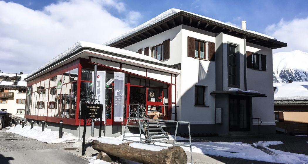 Alpine Bike (oua_621866914_image)