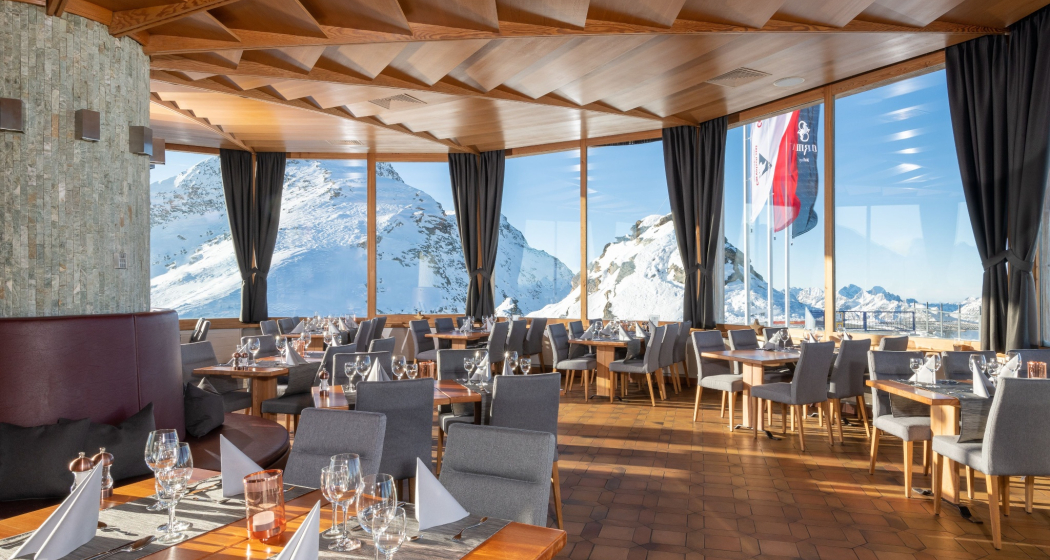 Restaurant 3303 (oua_621867472_image)