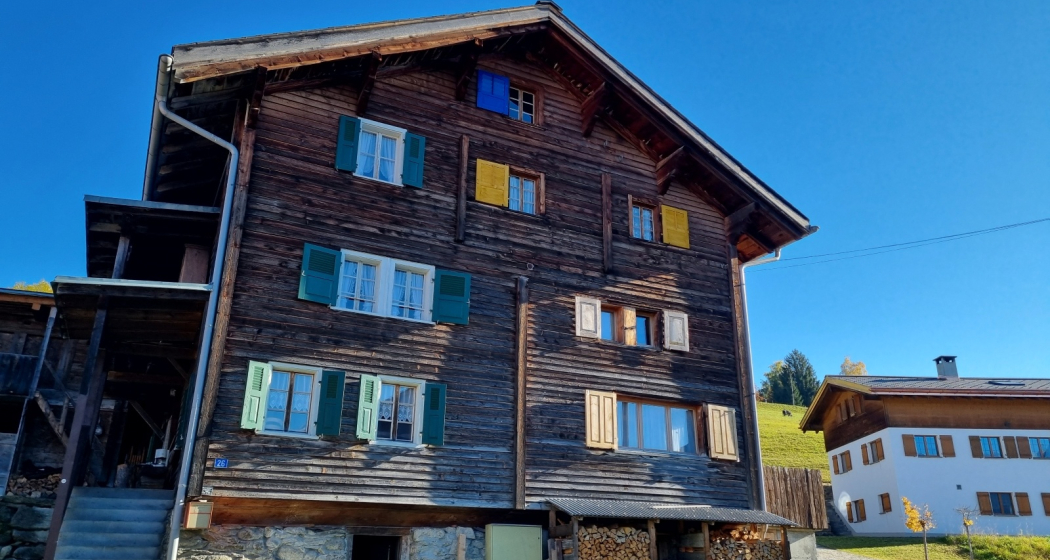 Ferienwohnung Tschumper - Aussenansicht Sommer