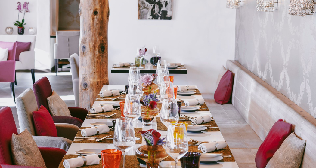 Restaurant Hide&Seek (oua_622404770_image)