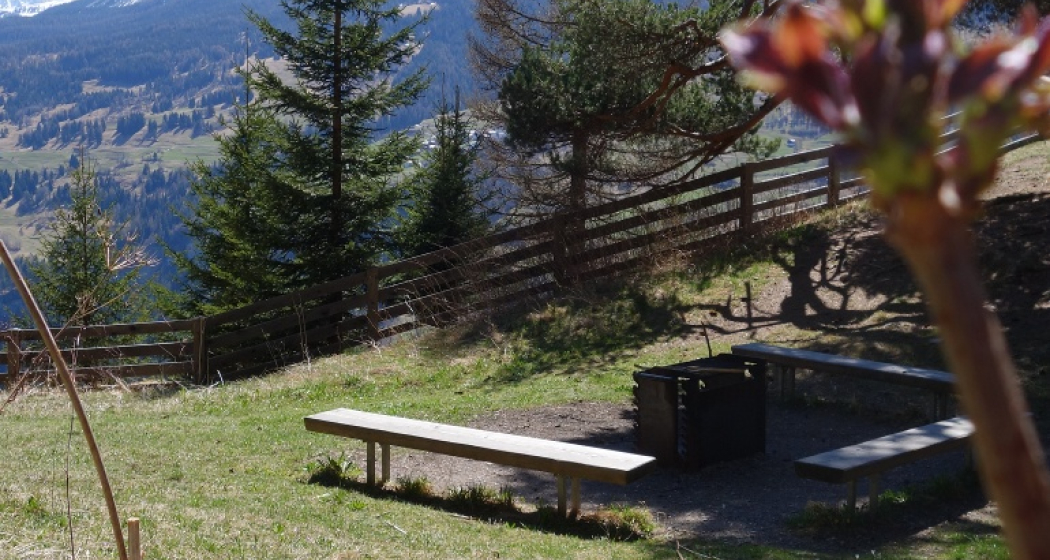 Aussichtspunkt Crap la Tretscha Aussichtspunkt Crap la Tretscha