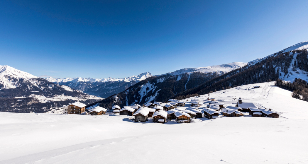 Obermutten im Winter Obermutten im Winter