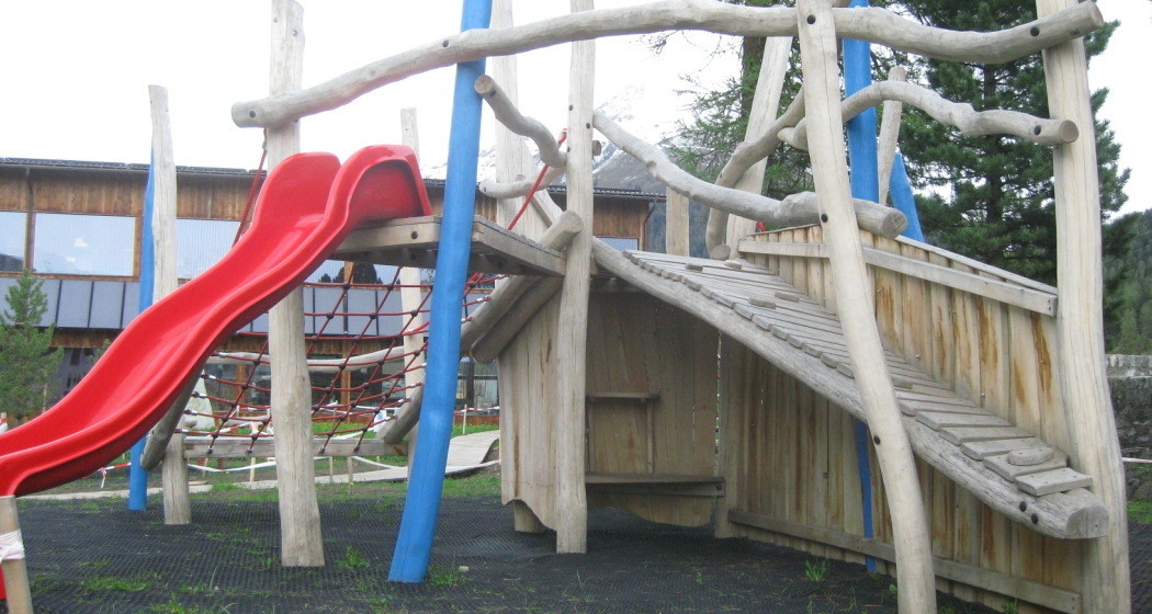 Kinderspielplatz Plazza da gö Furmia (oua_63105605_image)