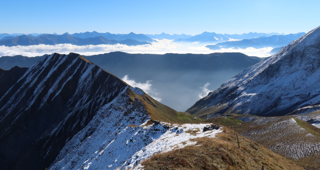Trailrun: Tenna - Tenner Chrüz - Tällihütte - Tenna (oua_63985894_image)
