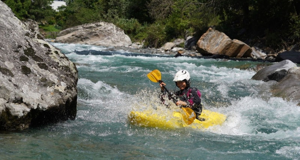 Kanuschule - The Joy of Whitewater (oua_66026767_image) Kanuschule - The Joy of Whitewater (oua_66026767_image)
