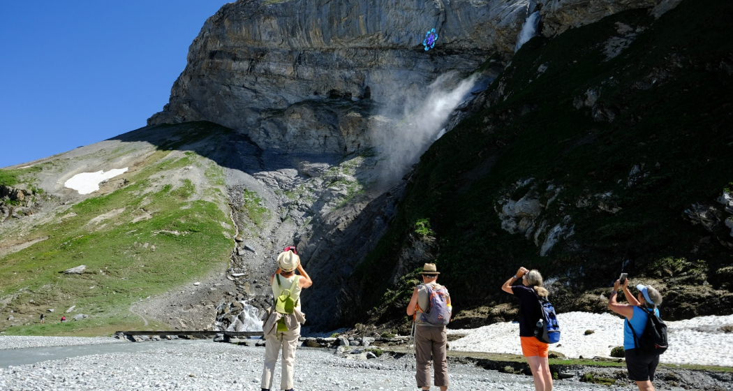 Wasserfall Segnesboden (oua_66793443_image) Wasserfall Segnesboden (oua_66793443_image)