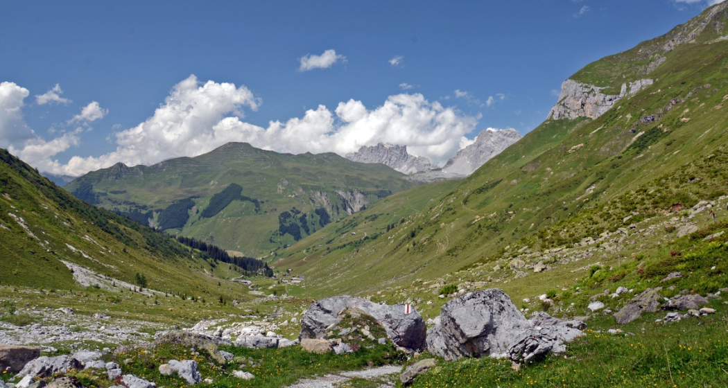 Blick aus dem Gafiental in Richtung Chüenihorn Blick aus dem Gafiental in Richtung Chüenihorn