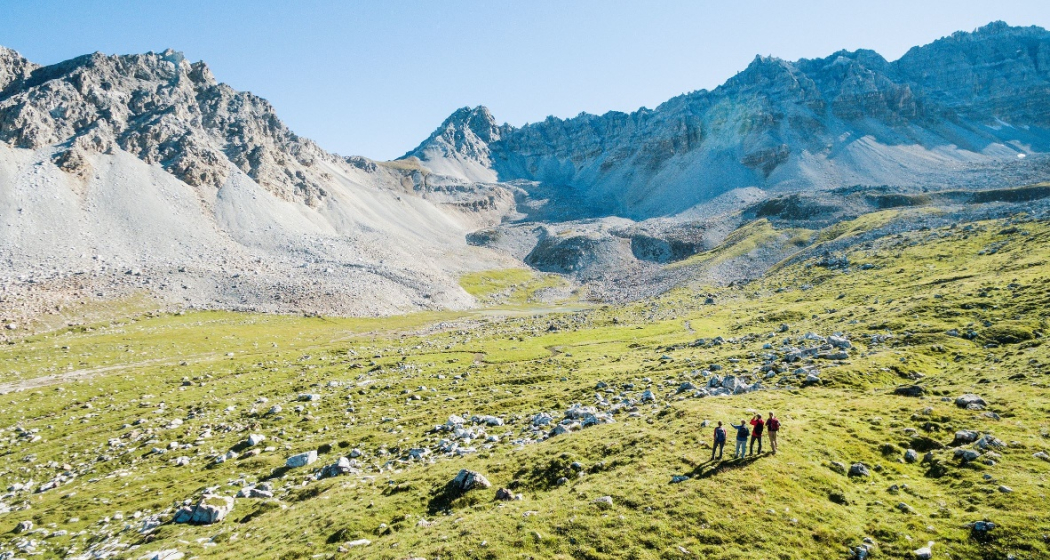 Die Moorlandschaft um die Alp Anarosa ist von nationaler Bedeutung Die Moorlandschaft um die Alp Anarosa ist von nationaler Bedeutung