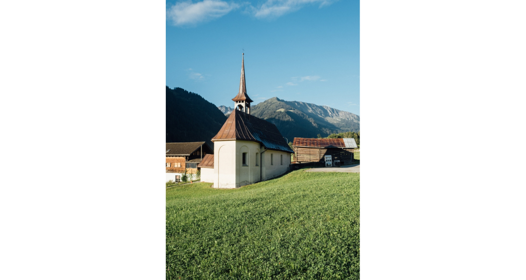 Das Foto zeigt die Kapelle St. Katharina in Campliun Das Foto zeigt die Kapelle St. Katharina in Campliun