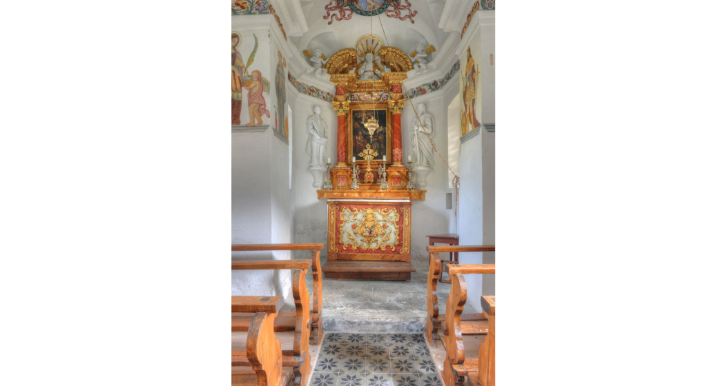 Das Foto zeigt die Kapelle St. Valentin von Innen Das Foto zeigt die Kapelle St. Valentin von Innen