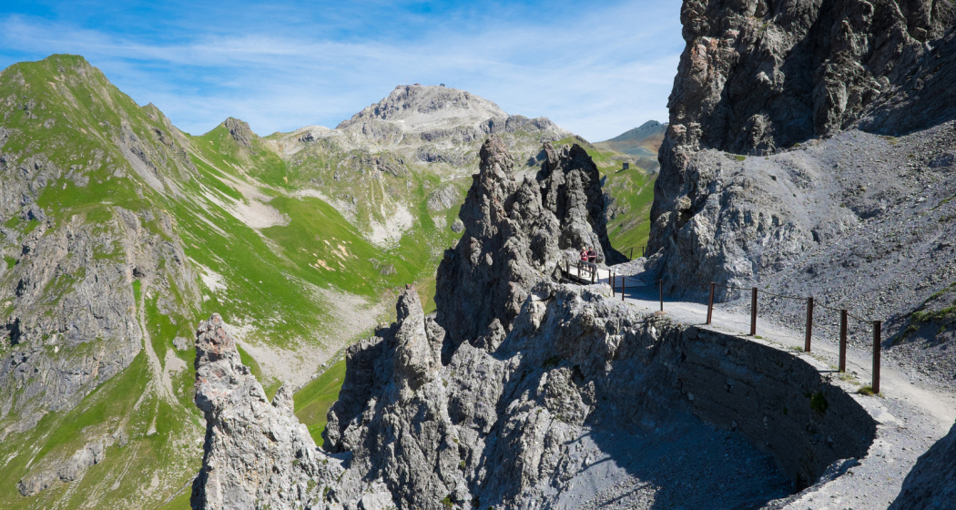 Weissfluhjoch - Felsenweg - Strelapass - Gross Schiahorn - Höhenweg (oua_72158539_image) Weissfluhjoch - Felsenweg - Strelapass - Gross Schiahorn - Höhenweg (oua_72158539_image)