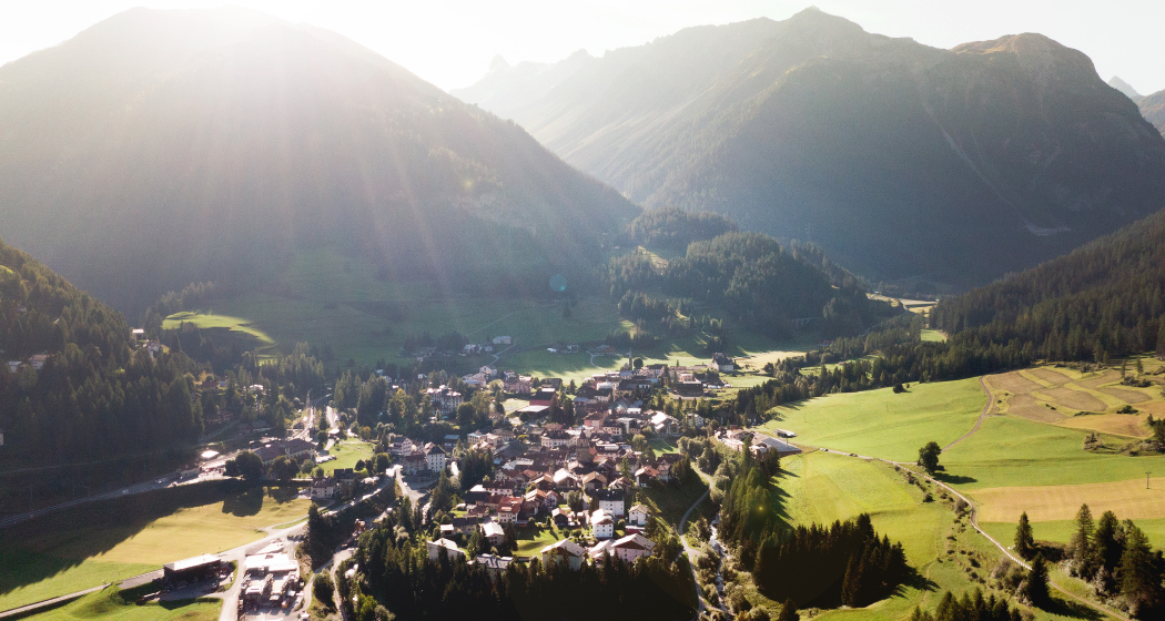 Bergün - Cresta Gronda - Brücke Ara - Buel - Bergün (oua_73403905_image) Bergün - Cresta Gronda - Brücke Ara - Buel - Bergün (oua_73403905_image)