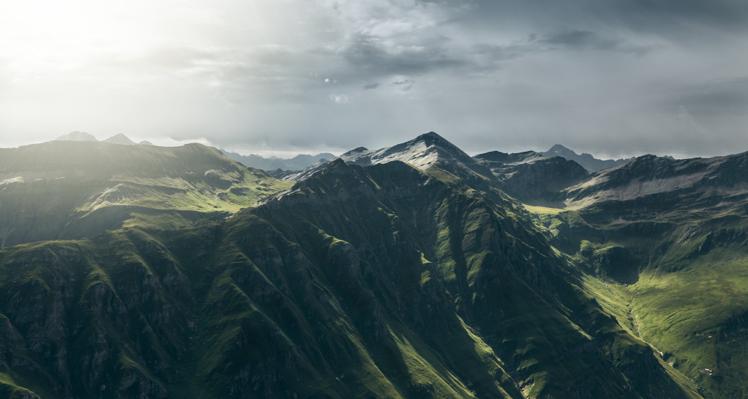 Bärenhorn mit Teischer im Vordergrund