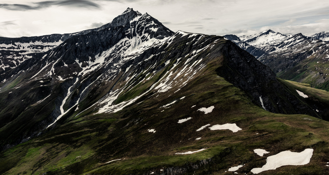 Piz Tomül im Frühling