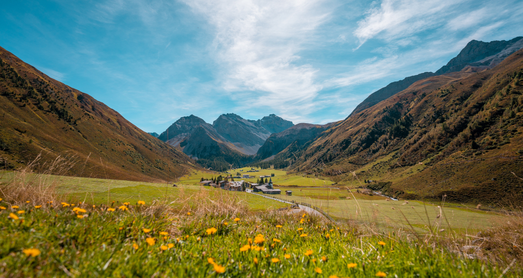 Sertig (oua_75151356_image) Sertig (oua_75151356_image)