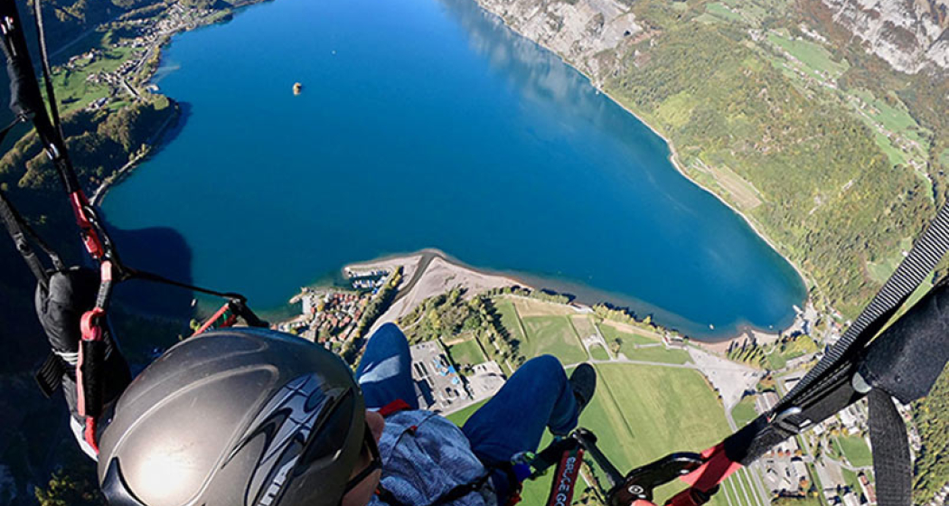Gleitschirm Tandemflug Walensee - Flums - Pizol Gleitschirm Tandemflug Walensee - Flums - Pizol