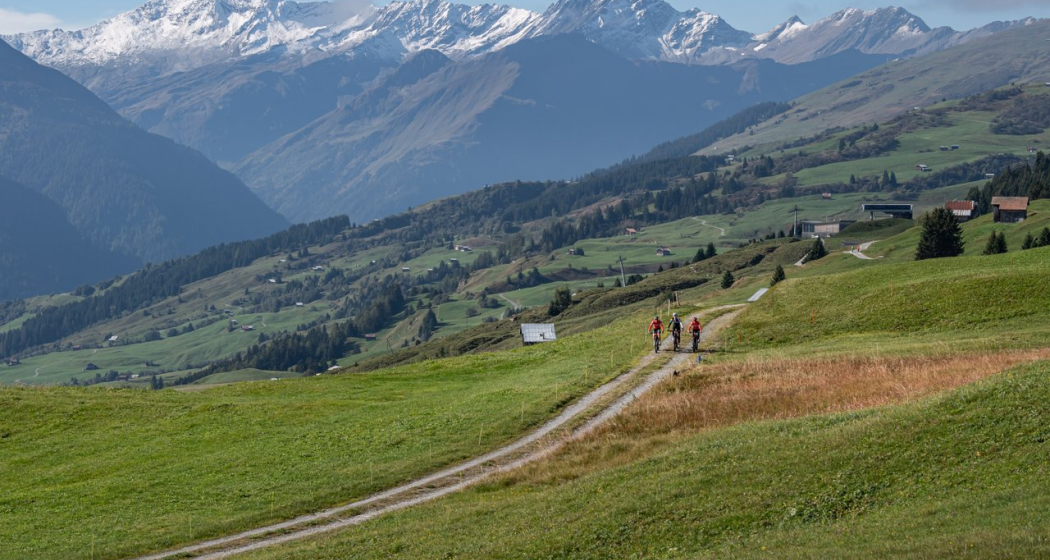 Unterwegs mit dem Piz Terri als Nachbar Unterwegs mit dem Piz Terri als Nachbar