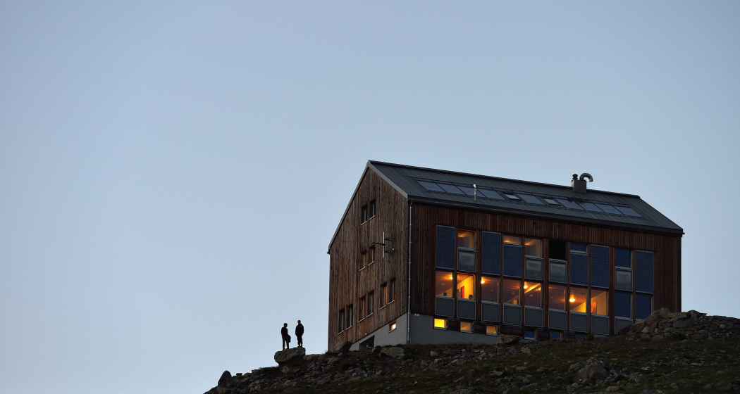 Kesch-Hütte SAC, 2'625 m ü. M. (oua_78854489_image) Kesch-Hütte SAC, 2'625 m ü. M. (oua_78854489_image)