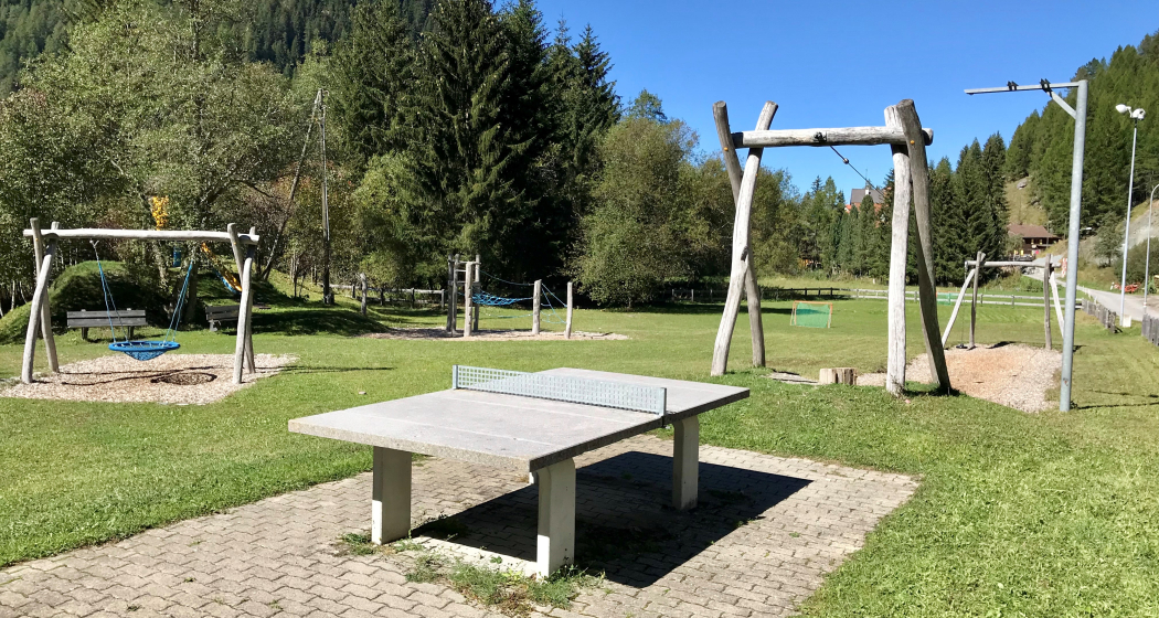 Spielplatz Plang Gicrs in Rona (oua_80734853_image) Spielplatz Plang Gicrs in Rona (oua_80734853_image)