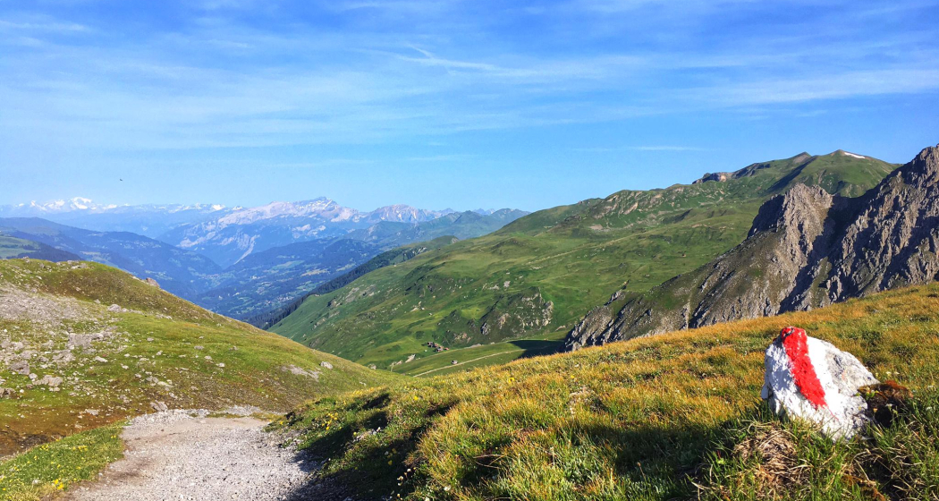 43.09 Davos Dorf - Langwies, Jakobsweg Graubünden (oua_80971420_image) 43.09 Davos Dorf - Langwies, Jakobsweg Graubünden (oua_80971420_image)