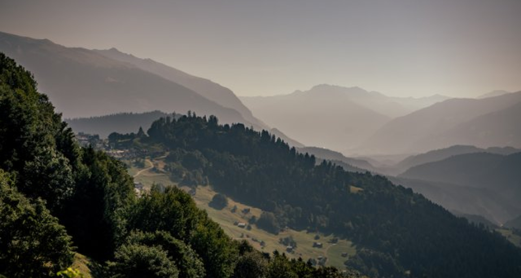 Blick nach Ladir Blick nach Ladir