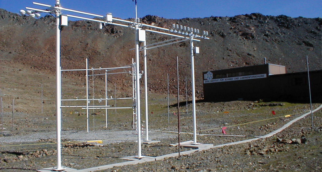 Forschung am Wegesrand: Auf dem Weg zur Schneeforschung (oua_86451199_image)