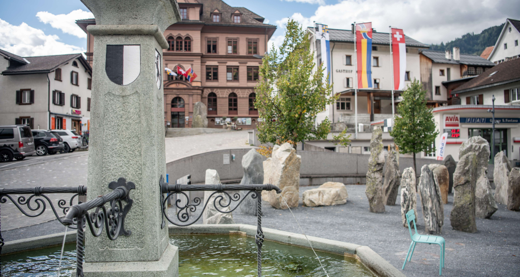 Stadtbrunnen / Landsgemeindeplatz, Ilanz (oua_86499856_image)