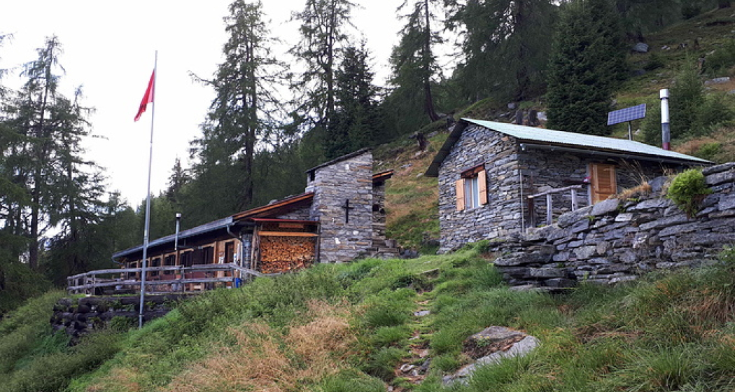 Rifugio Alp de Fora Rifugio Alp de Fora