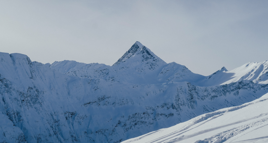 Im Aufstieg zum Piz da Vrin mit Sicht zum Piz Terri