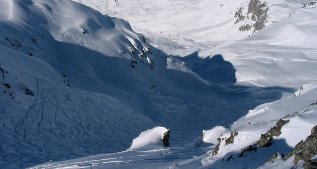 Riedchopf 2552m steiles Culoir hinuntern nach Partnun Riedchopf 2552m steiles Culoir hinuntern nach Partnun
