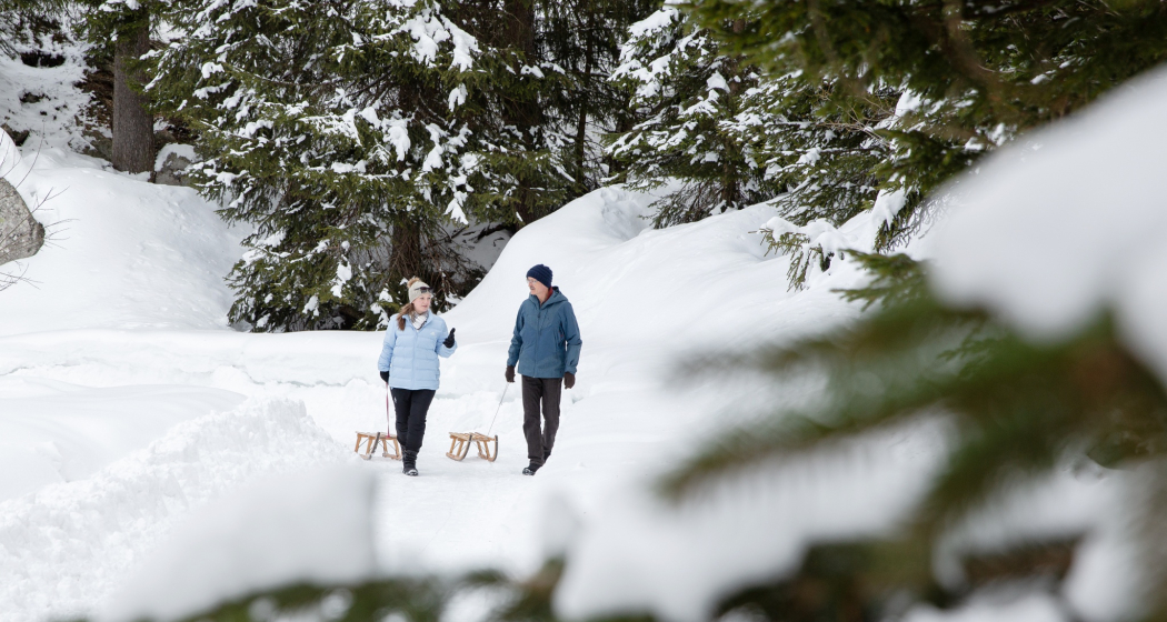 Schlittelweg Curaglia, mit Wanderaufstieg (oua_93572580_image) Schlittelweg Curaglia, mit Wanderaufstieg (oua_93572580_image)