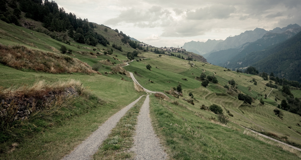 Weitwanderung Bergsteigerdorf Guarda – Chamonna Tuoi CAS (oua_96964105_image) Weitwanderung Bergsteigerdorf Guarda – Chamonna Tuoi CAS (oua_96964105_image)