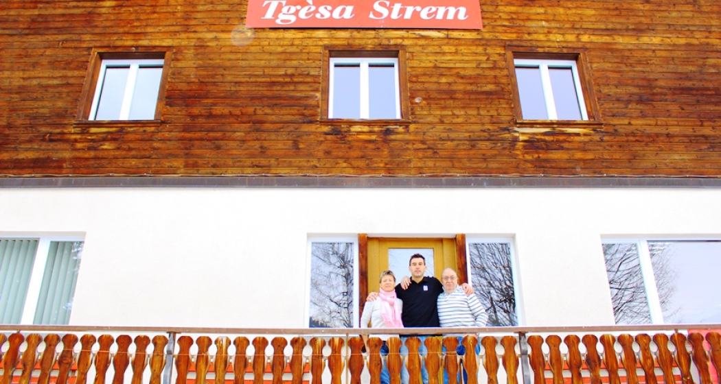 Tgèsa Strem (oua_97520524_image) Tgèsa Strem (oua_97520524_image)