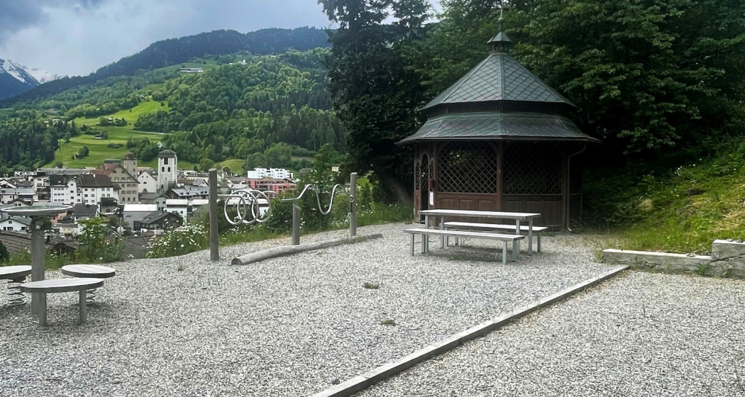 Aktivitätenspielplatz Residenza St. Joseph, Ilanz (oua_98773848_image) Aktivitätenspielplatz Residenza St. Joseph, Ilanz (oua_98773848_image)