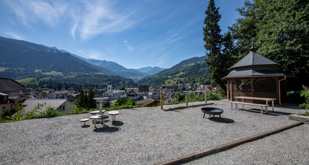 Aktivitätenspielplatz Residenza St. Joseph, Ilanz (oua_99064802_image) Aktivitätenspielplatz Residenza St. Joseph, Ilanz (oua_99064802_image)