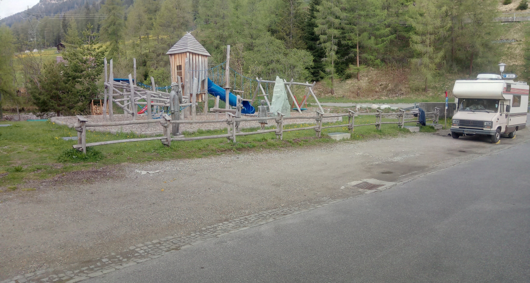 Bachstrasse, Kinderspielplatz (pns_3f64cd8bd985cd5b788525674493cca5) Bachstrasse, Kinderspielplatz (pns_3f64cd8bd985cd5b788525674493cca5)