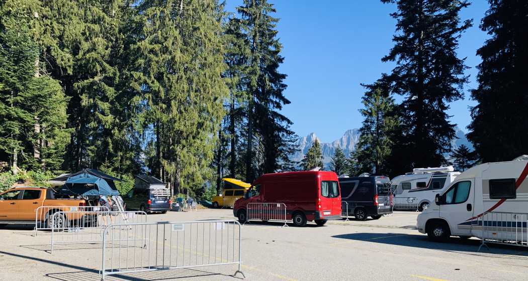 Biker Camping Flumserberg (pns_527d43d9ef6f44f69964f7d3b27223f6)