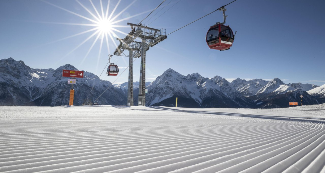 Engadin Scuol Zernez (st_mail_background_9cf19aa) Engadin Scuol Zernez (st_mail_background_9cf19aa)