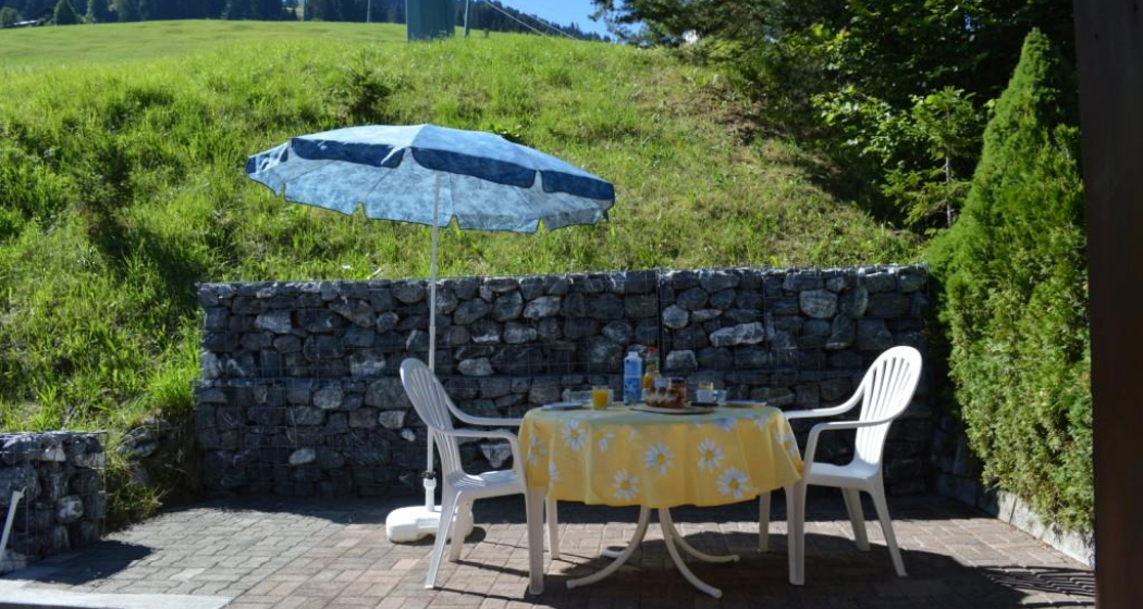 Chalet Schesaplana Sitzplatz