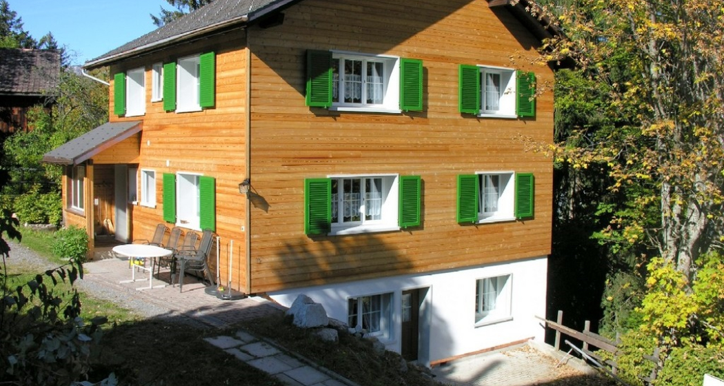 Chalet Good im Frühling