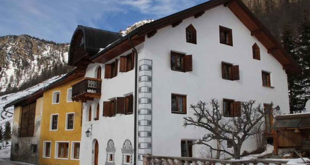 Ansicht Chasa Gallas von von Süden her Ansicht Chasa Gallas von von Süden her