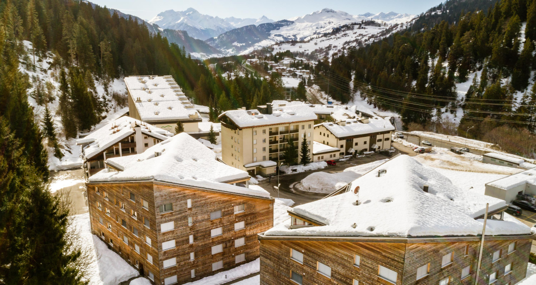 Dachwohnung mit Bergsicht nähe Talstation LAAX