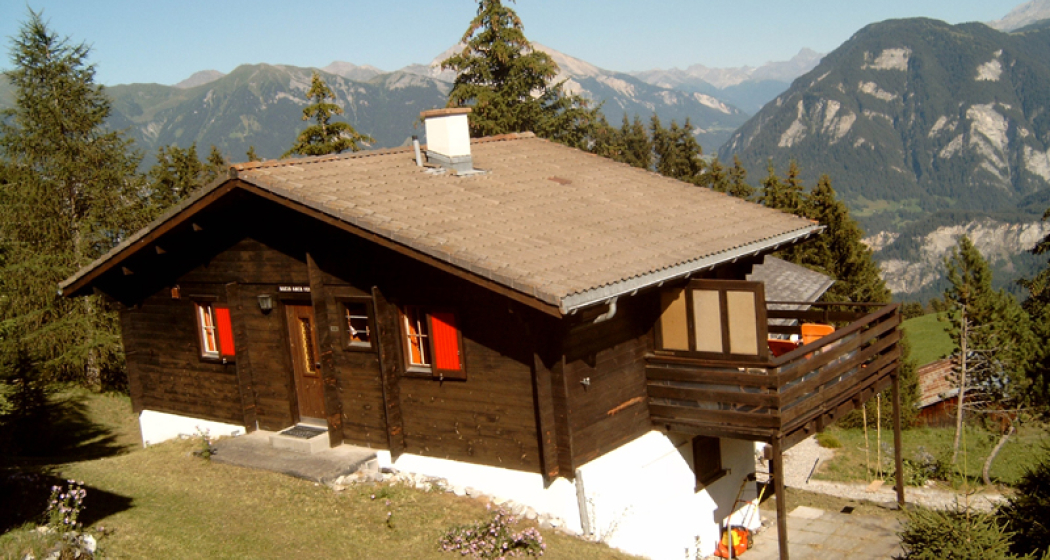 Aussenansicht (Haus von Hinten)