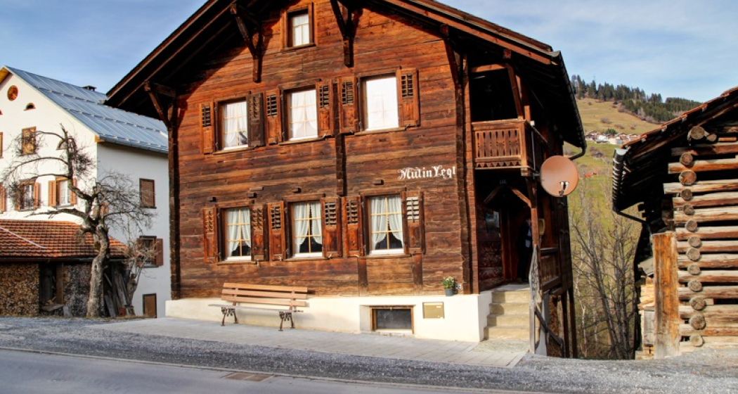 Ferienhaus Mulin Vegl - Ansicht Sommer