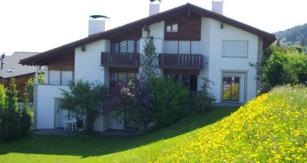 Ferienwohnung Casa Siala Baer - Ansicht Sommer Ferienwohnung Casa Siala Baer - Ansicht Sommer