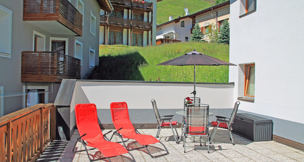 Aussenansicht Sommer