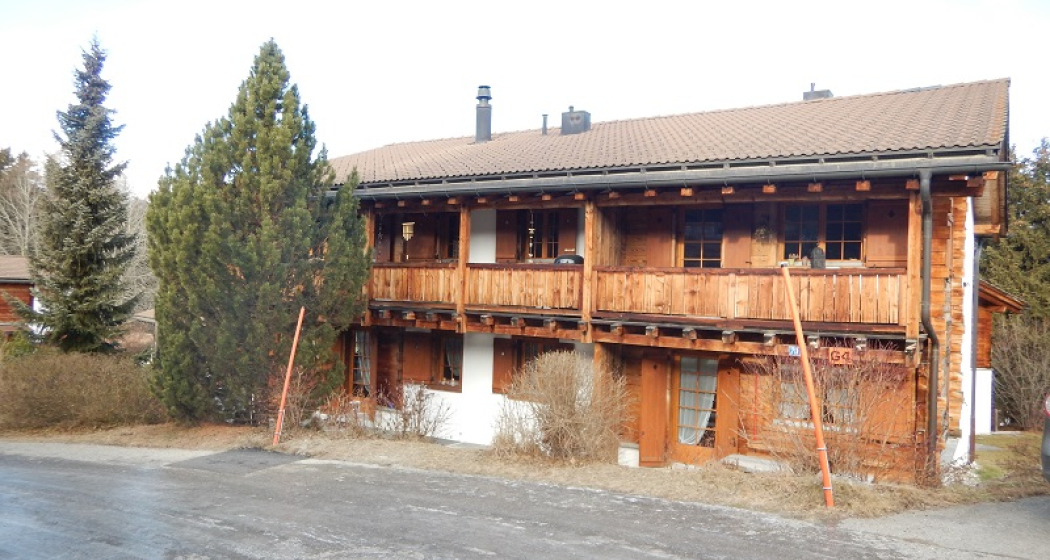 Ferienwohnung Cresta 70 - Ansicht Sommer